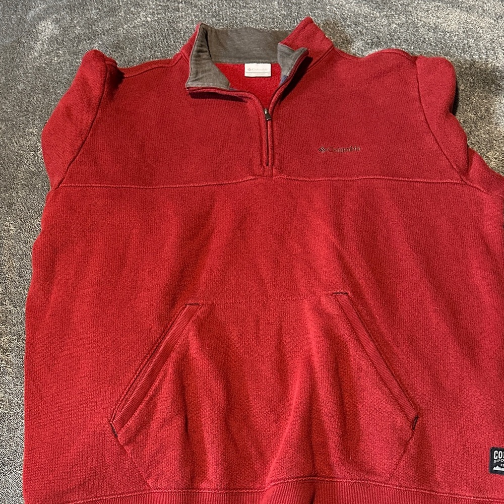 Columbia Men's Red Zip-Up Sweater